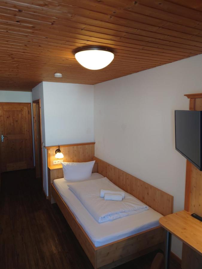 Gasthof Pension Altwirt Sachsenkam Luaran gambar
