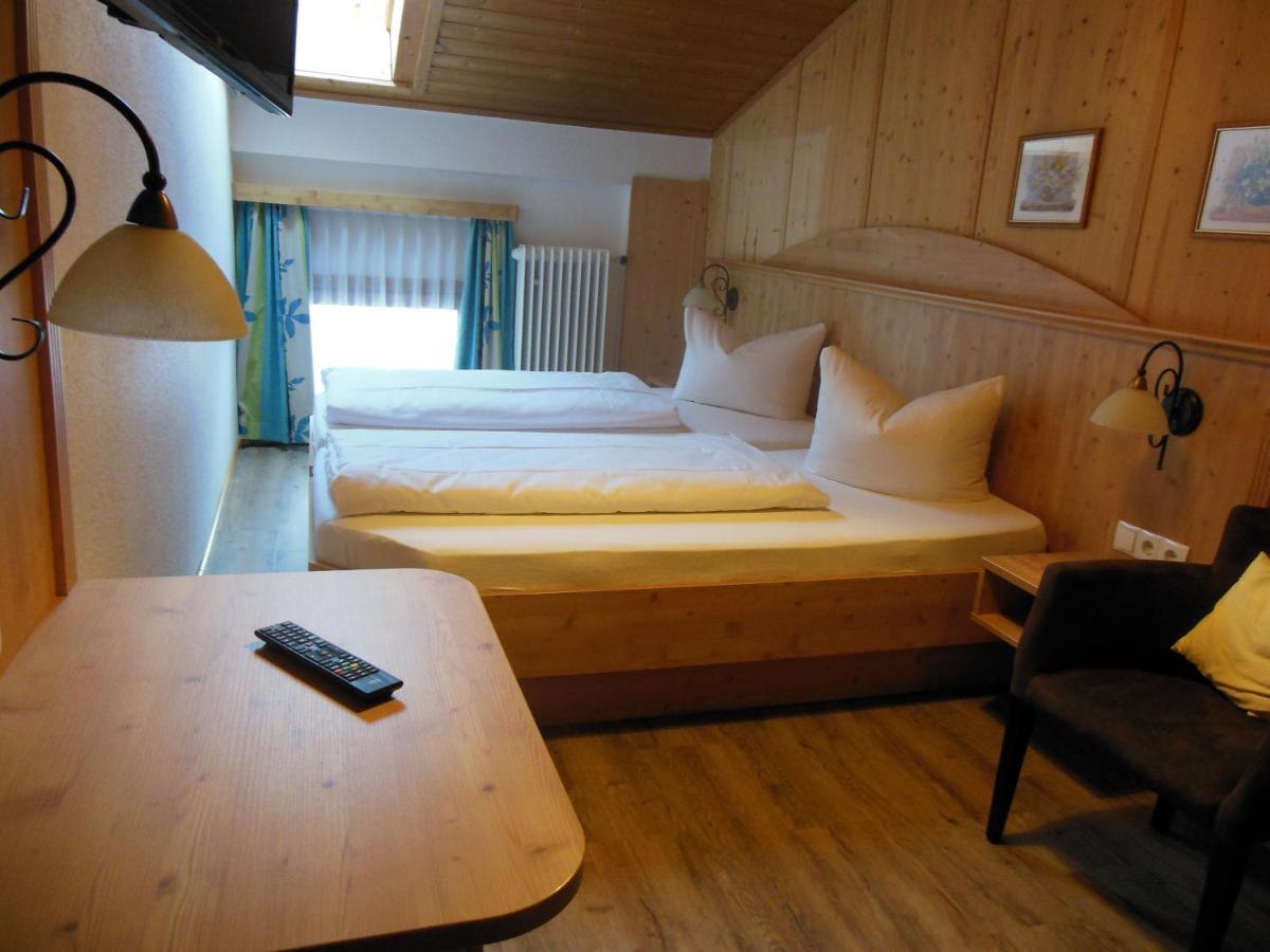 Gasthof Pension Altwirt Sachsenkam Luaran gambar