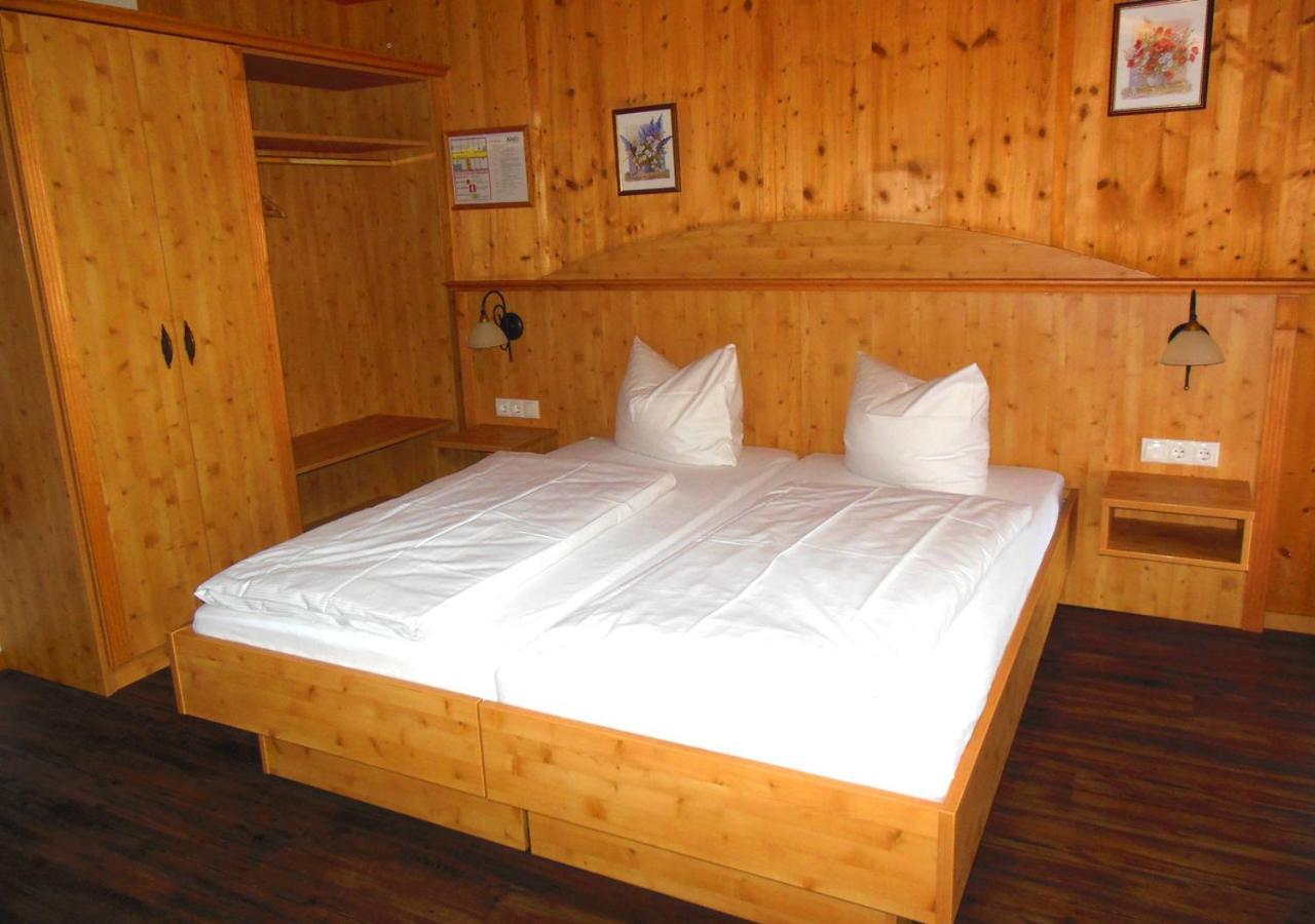 Gasthof Pension Altwirt Sachsenkam Luaran gambar
